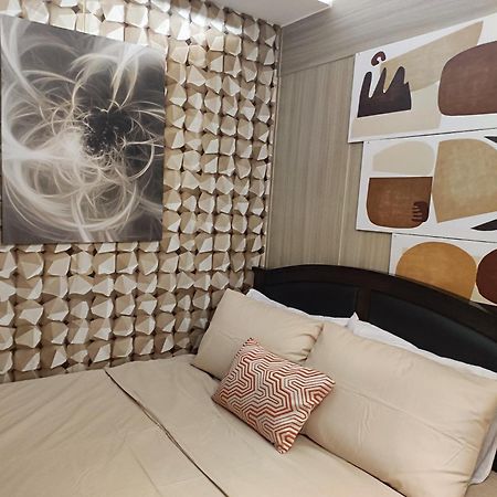 Trig Place At Grace Residence In Taguig City 마닐라 외부 사진