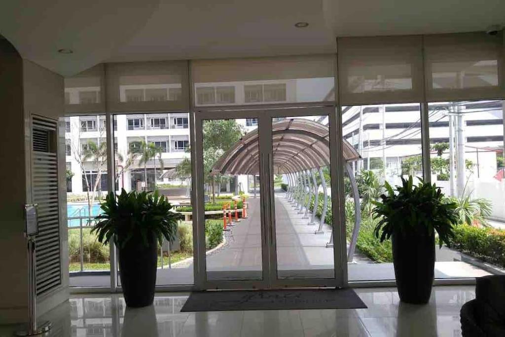 Trig Place At Grace Residence In Taguig City 마닐라 외부 사진
