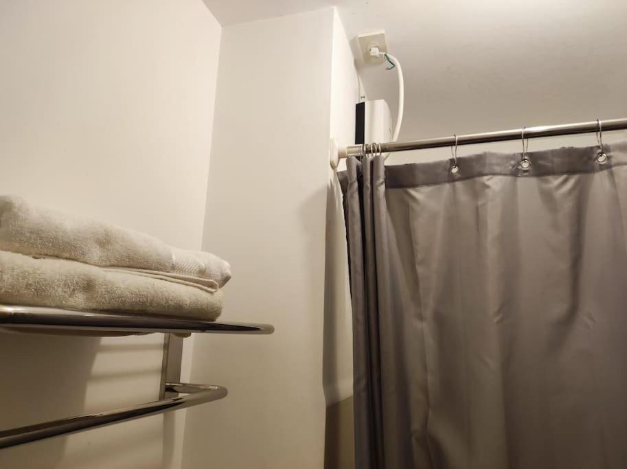 Trig Place At Grace Residence In Taguig City 마닐라 외부 사진