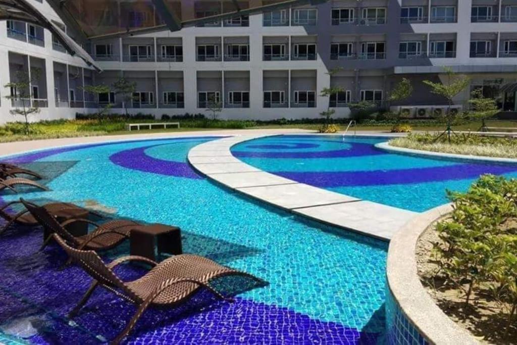 Trig Place At Grace Residence In Taguig City 마닐라 외부 사진