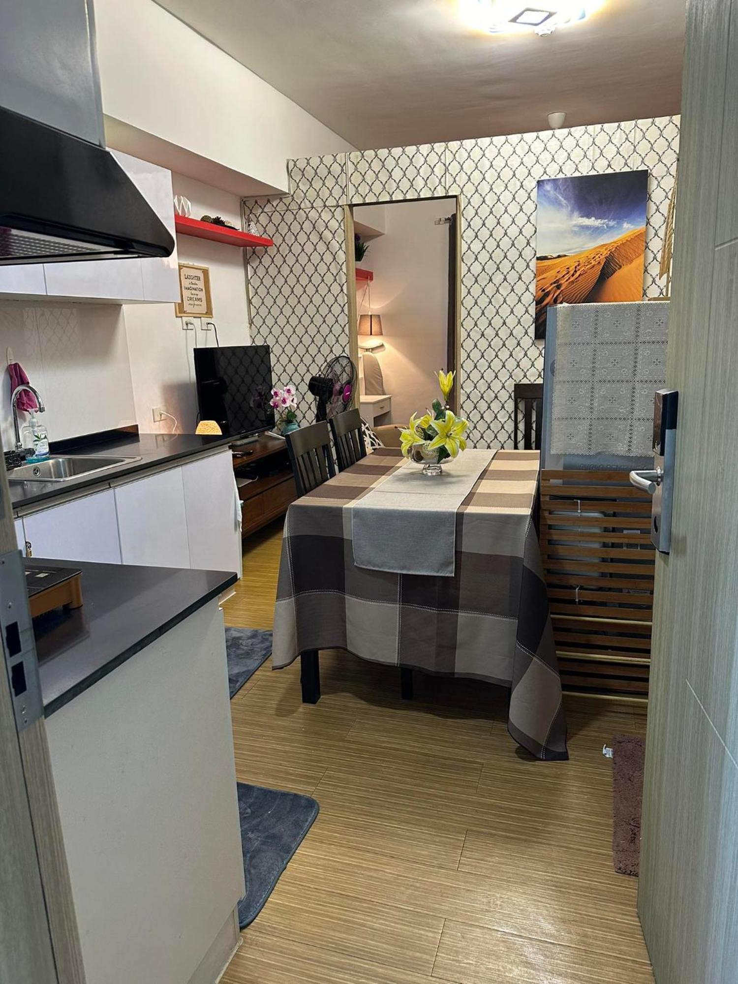 Trig Place At Grace Residence In Taguig City 마닐라 외부 사진