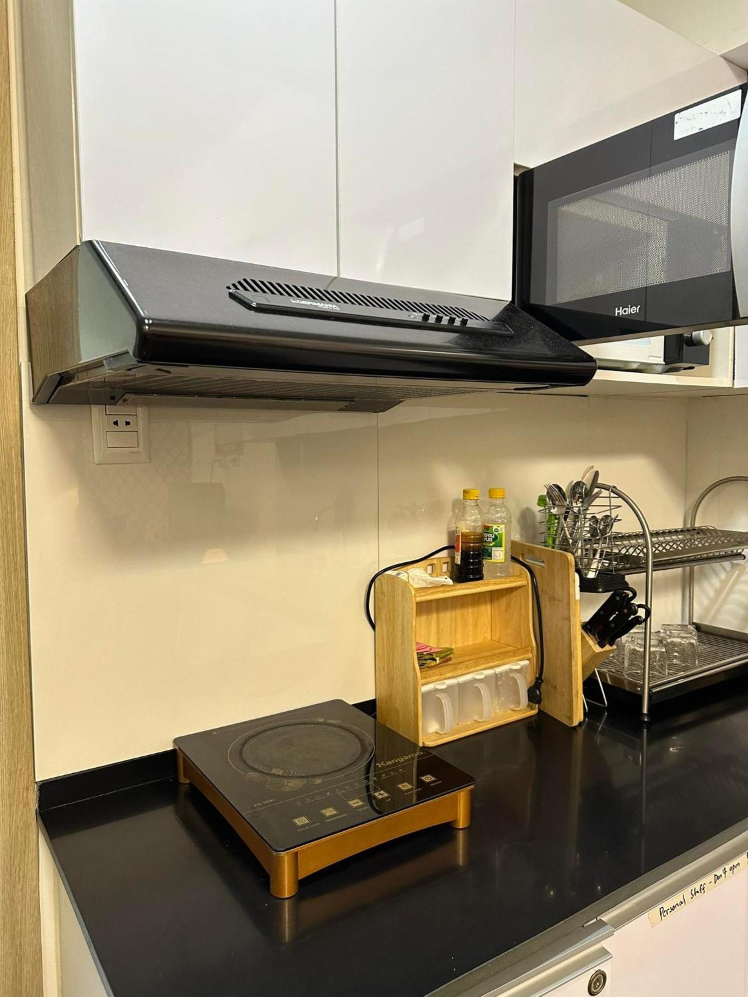 Trig Place At Grace Residence In Taguig City 마닐라 외부 사진