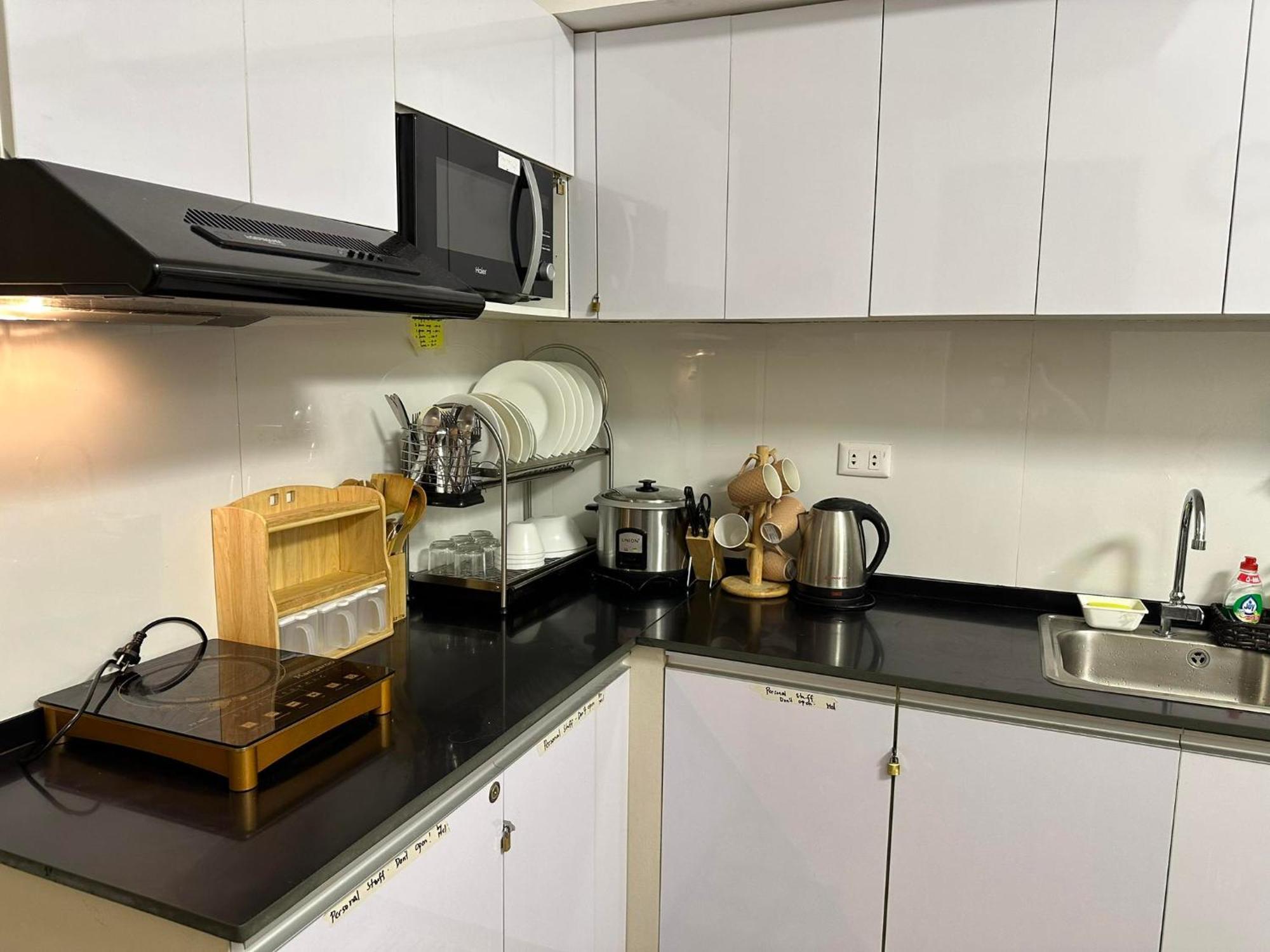 Trig Place At Grace Residence In Taguig City 마닐라 외부 사진