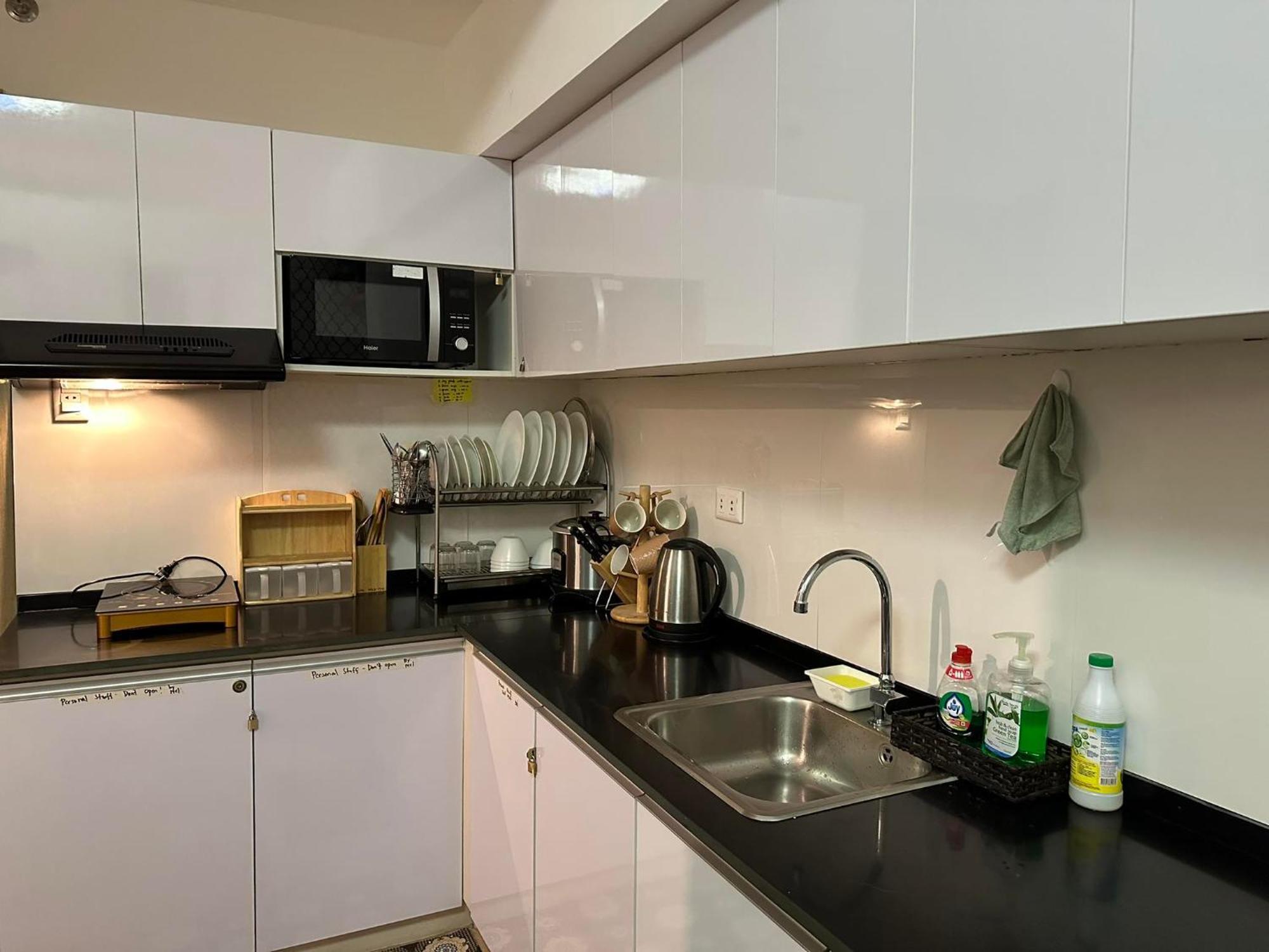 Trig Place At Grace Residence In Taguig City 마닐라 외부 사진
