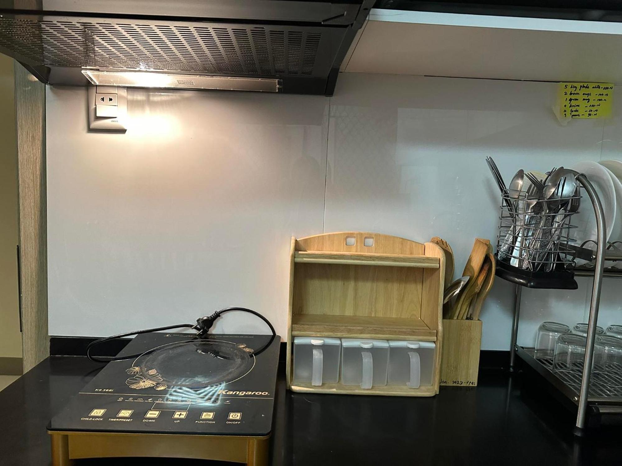 Trig Place At Grace Residence In Taguig City 마닐라 외부 사진